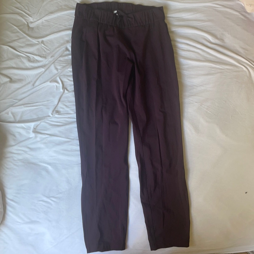 Maroon lulu joggers
